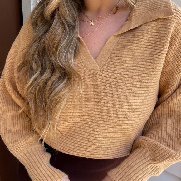 MABLE Sweaters - MABLE Collar Knit Cropped Sweater